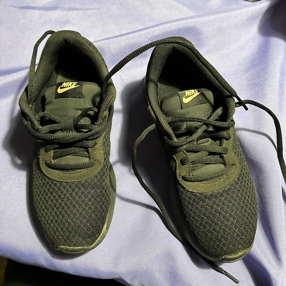 Nike shoes